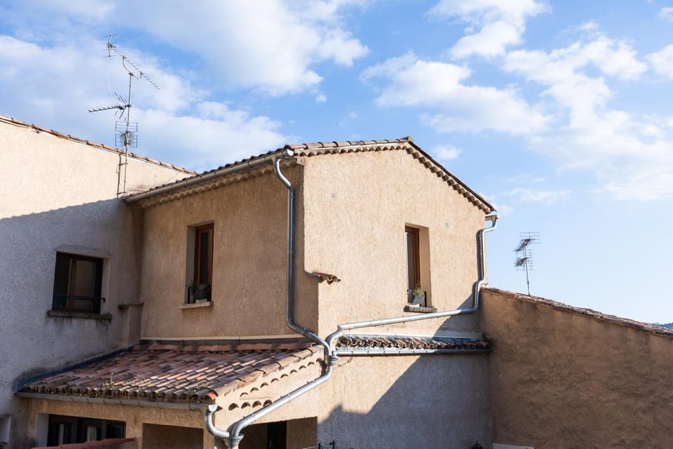 Studio vue sur le rocher Apartment in Provence-Alpes-Côte d'Azur