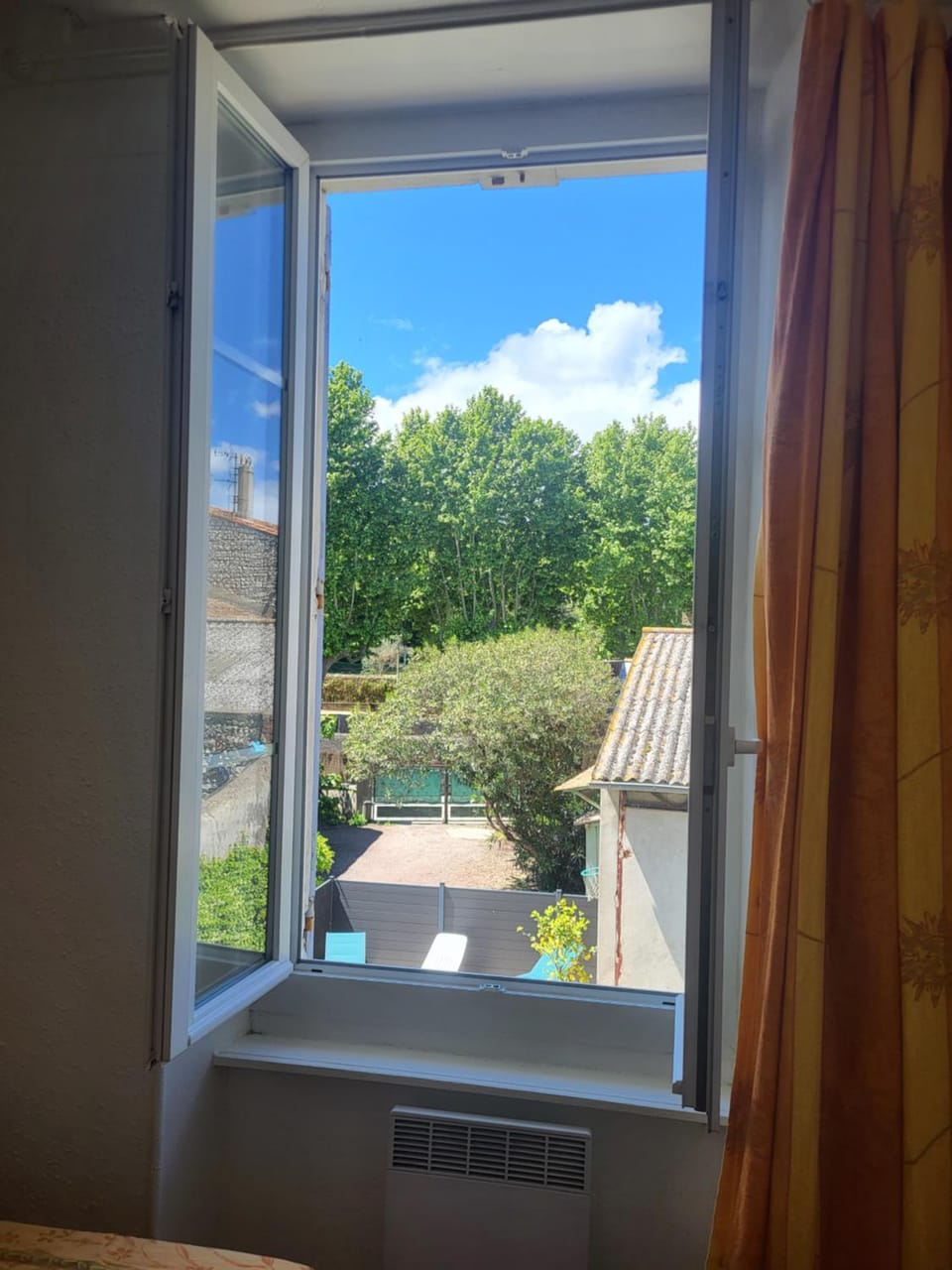 Appartement avec piscine partagée House in Occitanie