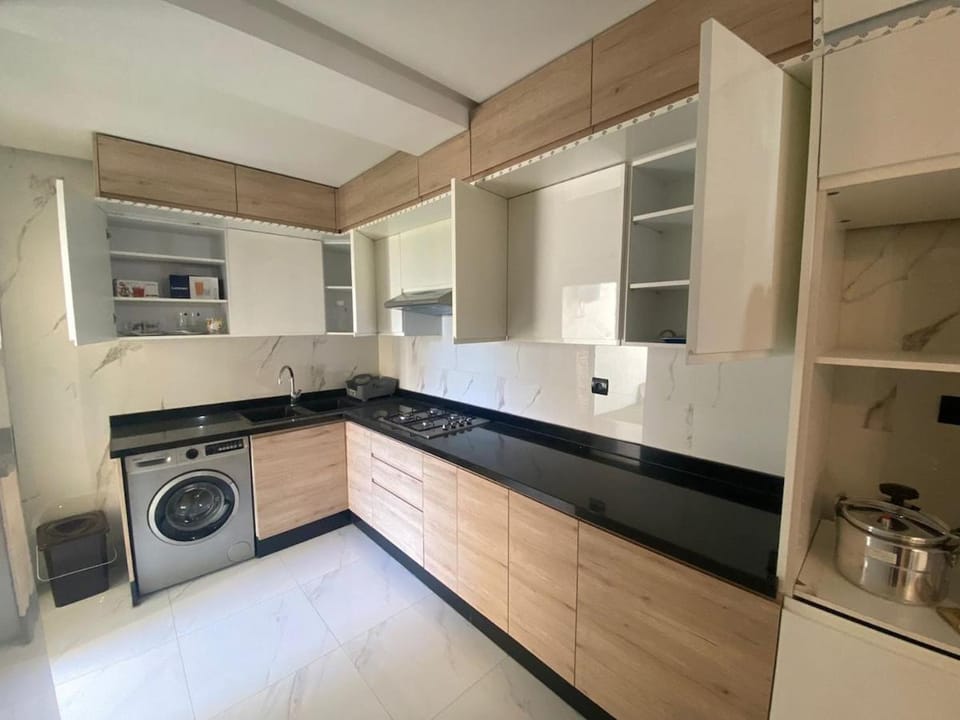 Apt familial calme avec piscine à Harhoura Apartment in Rabat-Salé-Kénitra
