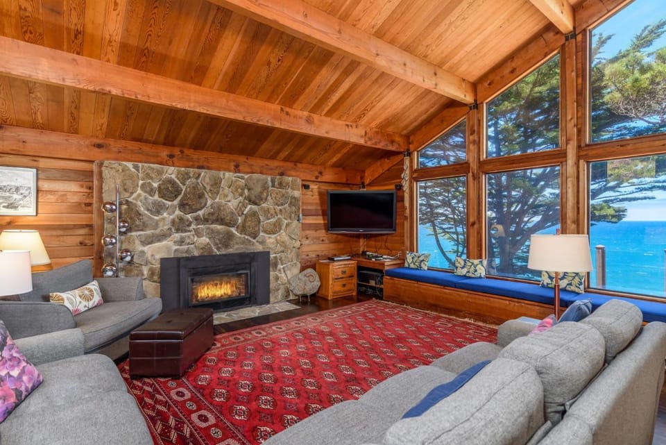 Haven's View With Stunning Ocean Views House in Sonoma County