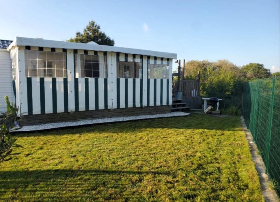 Property building, Spring