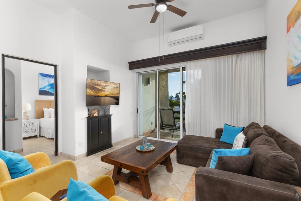 Stunning 2 BR with Ocean Views & Jacuzzi by the Beach Apartment in Baja California Sur