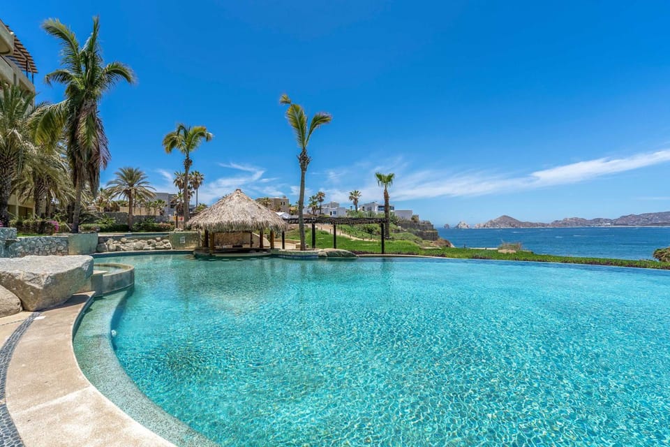Stunning 2 BR with Ocean Views & Jacuzzi by the Beach Apartment in Baja California Sur