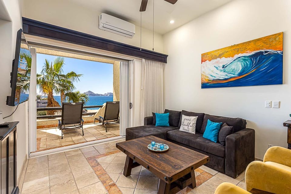 Stunning 2 BR with Ocean Views & Jacuzzi by the Beach Apartment in Baja California Sur