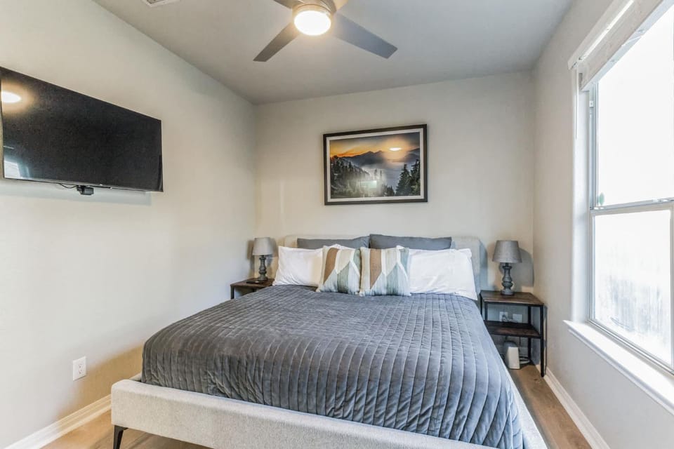 Retreat in Bouldin Creek Walkable to restaurants House in Zilker