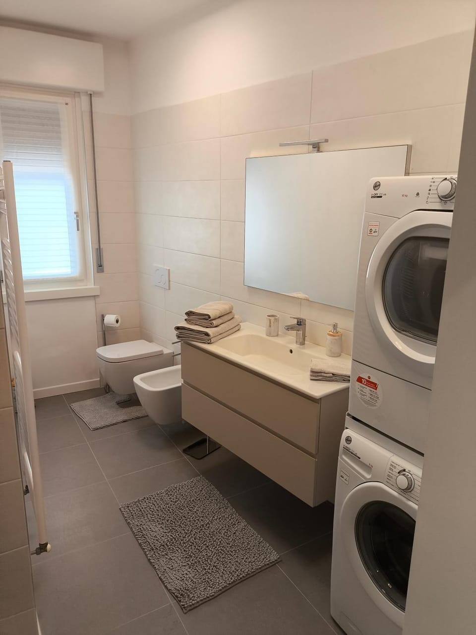 Bathroom, towels, washing machine, dryer