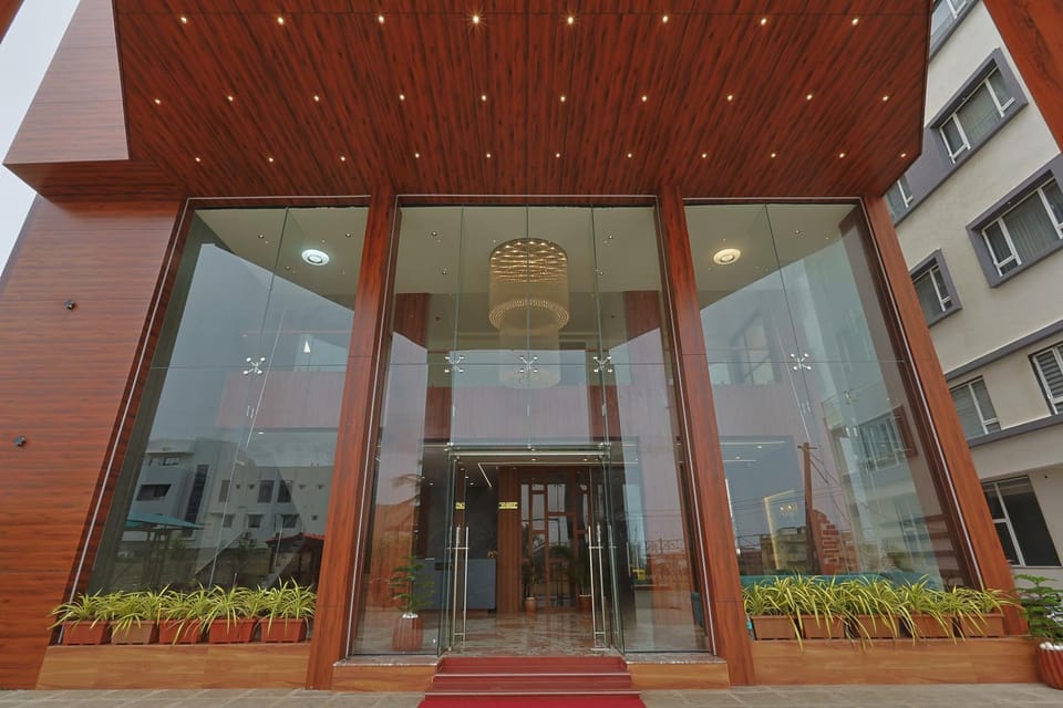 Property building, Facade/entrance