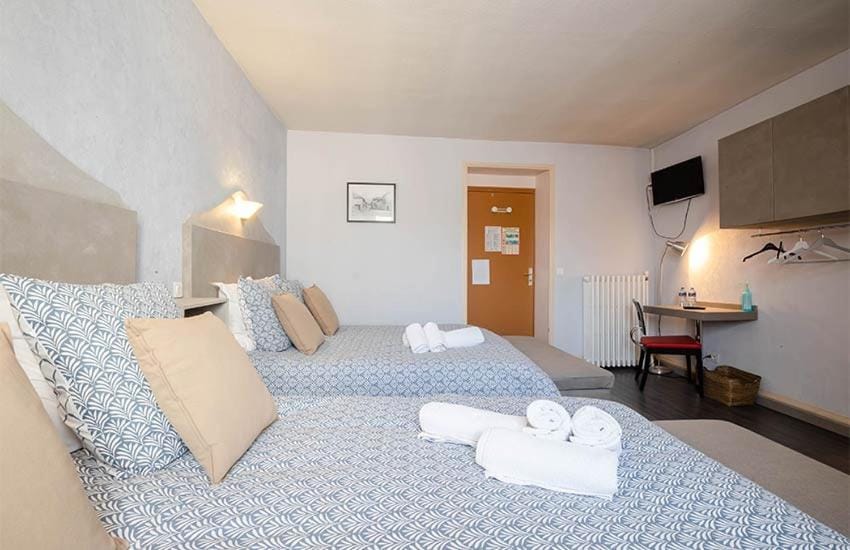 Hôtel du Centre - Le restaurant Hotel in Bourgogne-Franche-Comté