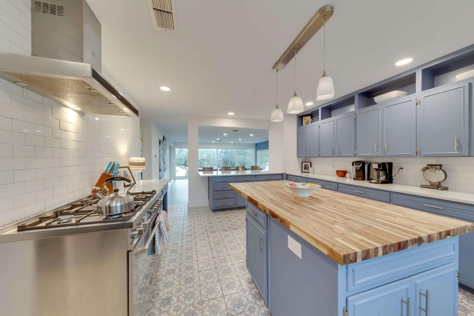 Beach House 2 on Lake LBJ - Sleeps 24 House in Kingsland