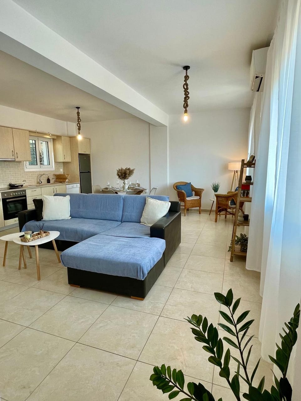 Aura Seaside Afrathias House in Crete