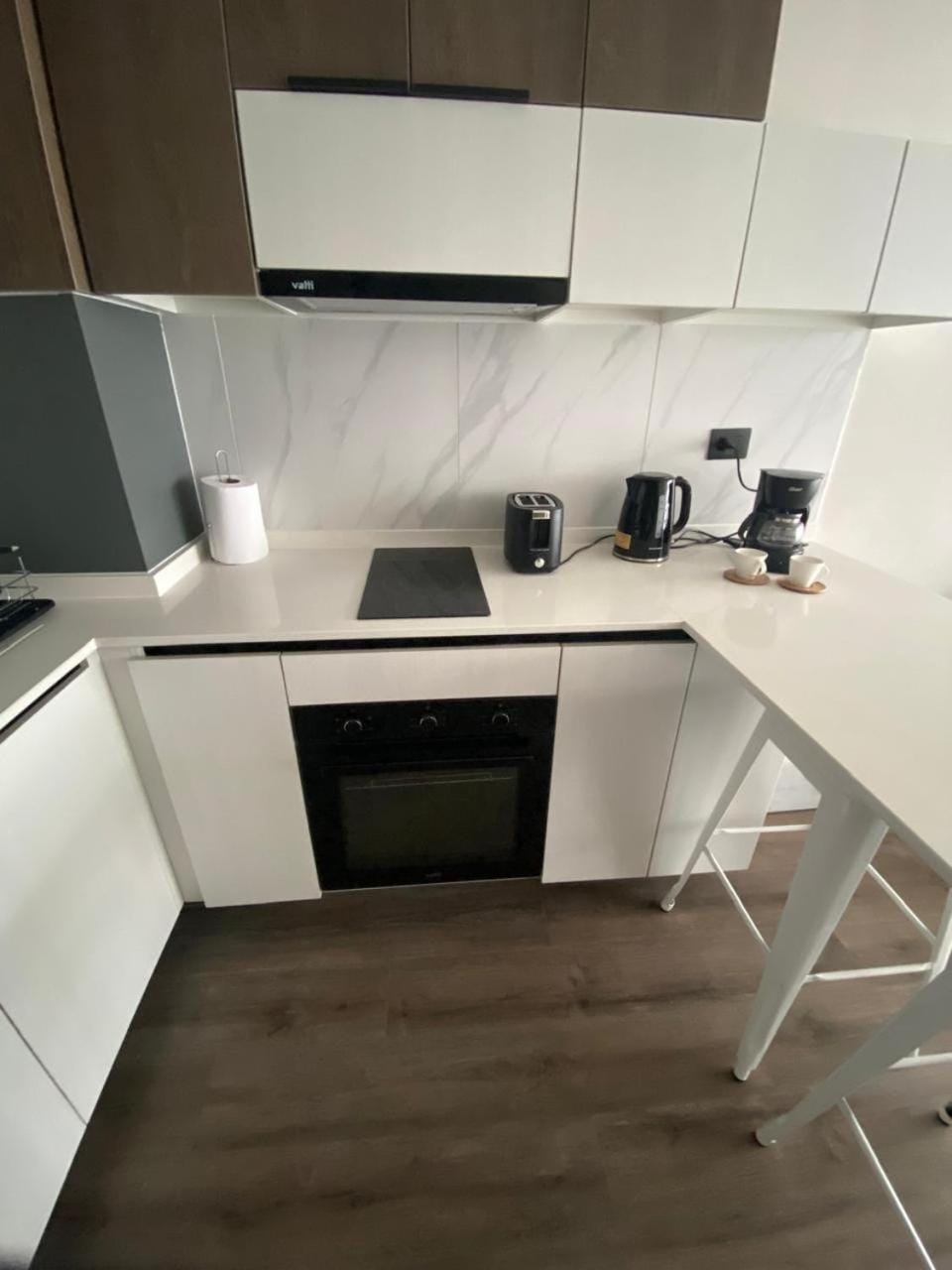 New Fully Equipped Apt & Parking Apartment in Santiago