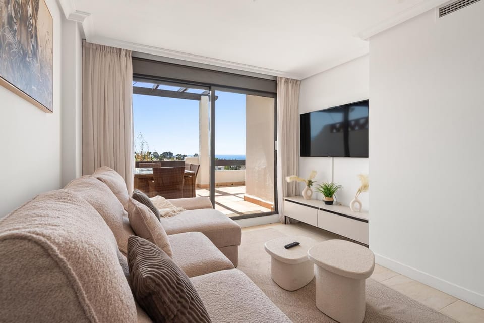 View (from property/room), Balcony/Terrace, Living room, air conditioner