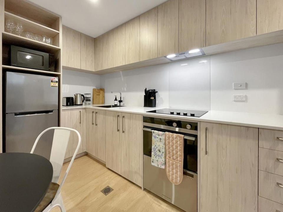 Spacious Allen Street 1BR Stay Apartment in Christchurch