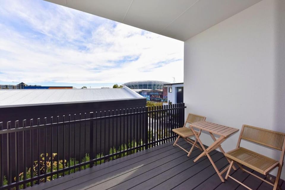 Spacious CBD 1-Bed 1-Bath Apartment in Christchurch