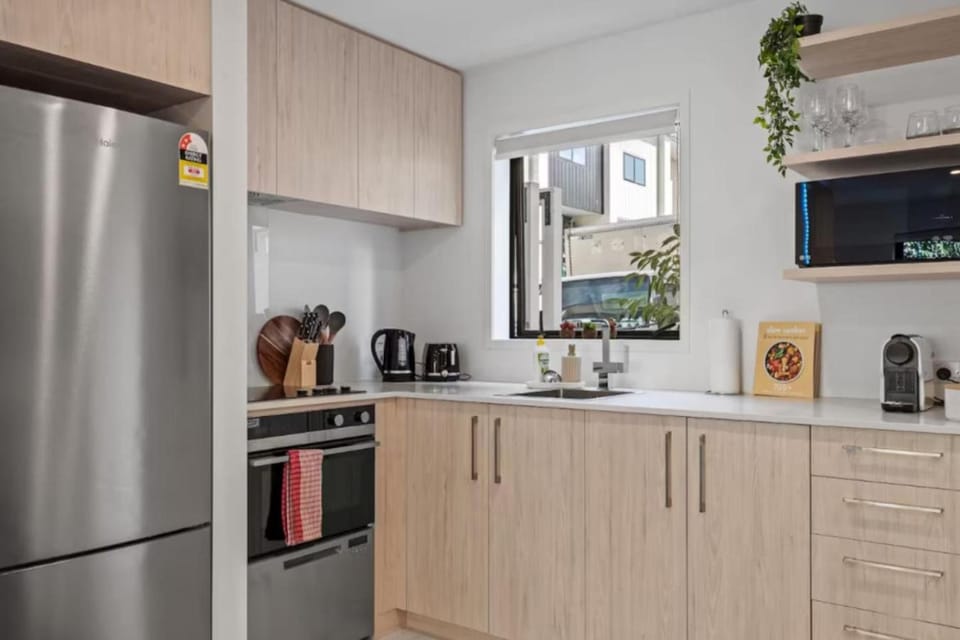 Trendy 2 Bed Accommodation House in Auckland