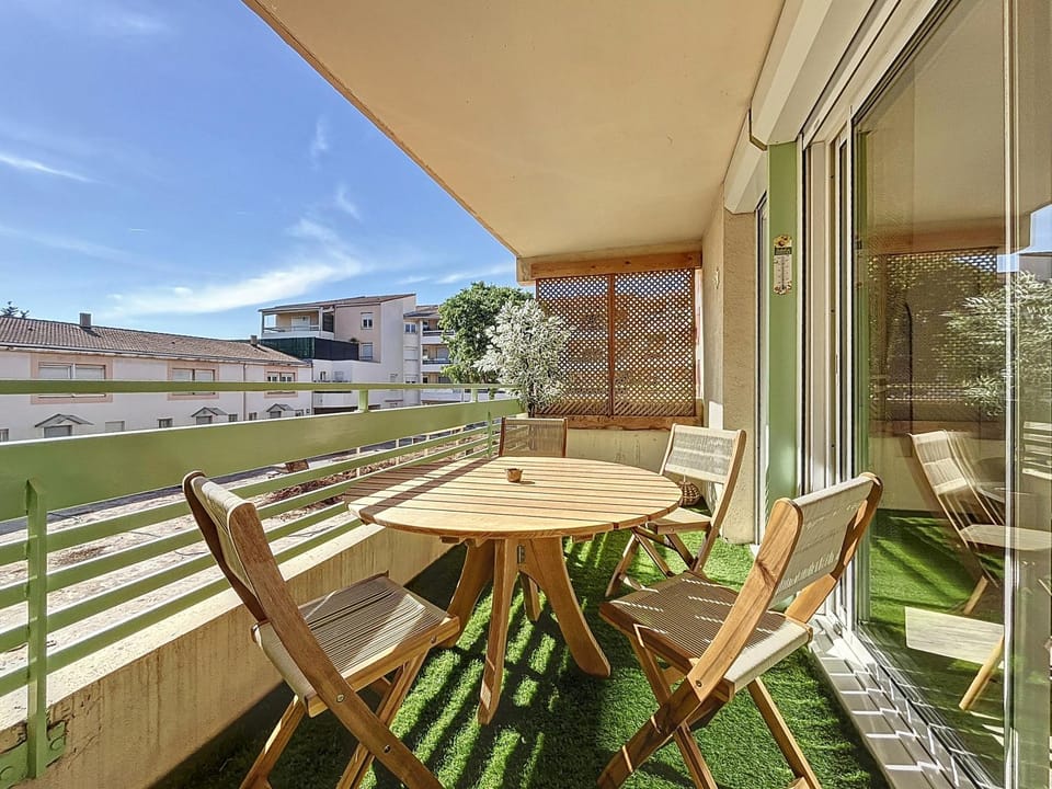 Balcony/Terrace, Balcony/Terrace