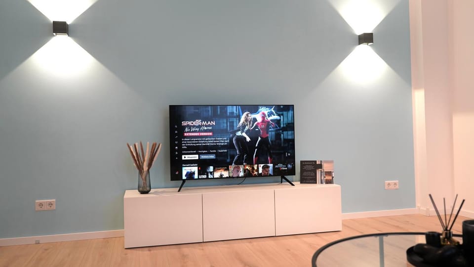 TV and multimedia, Evening entertainment
