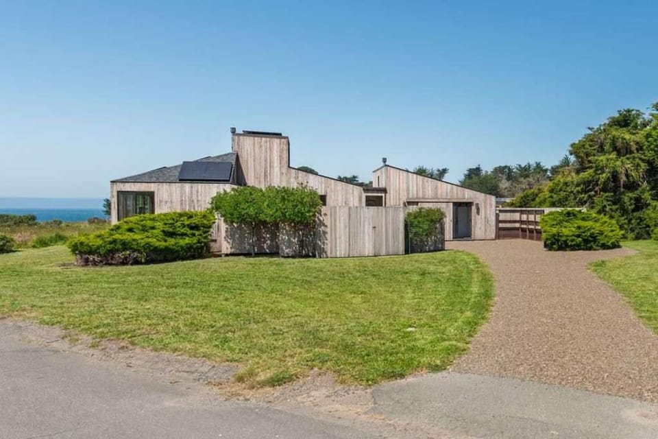 Sea Myst - Private Hot Tub House in Sonoma County