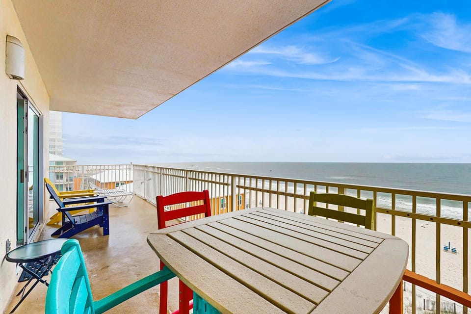 Crystal Shores 501 Apartment in West Beach