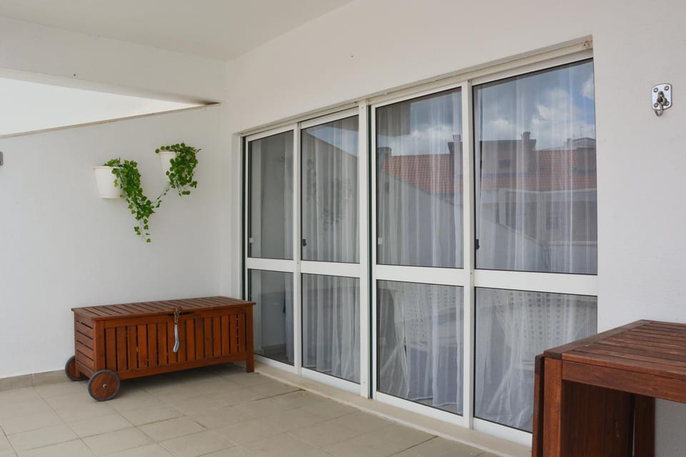 View (from property/room), Balcony/Terrace