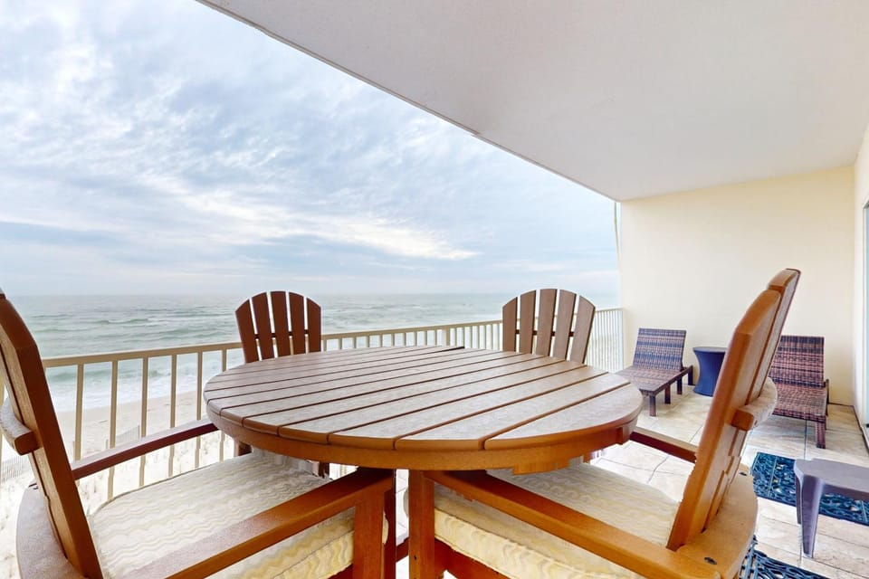 Crystal Shores 303 Apartment in West Beach