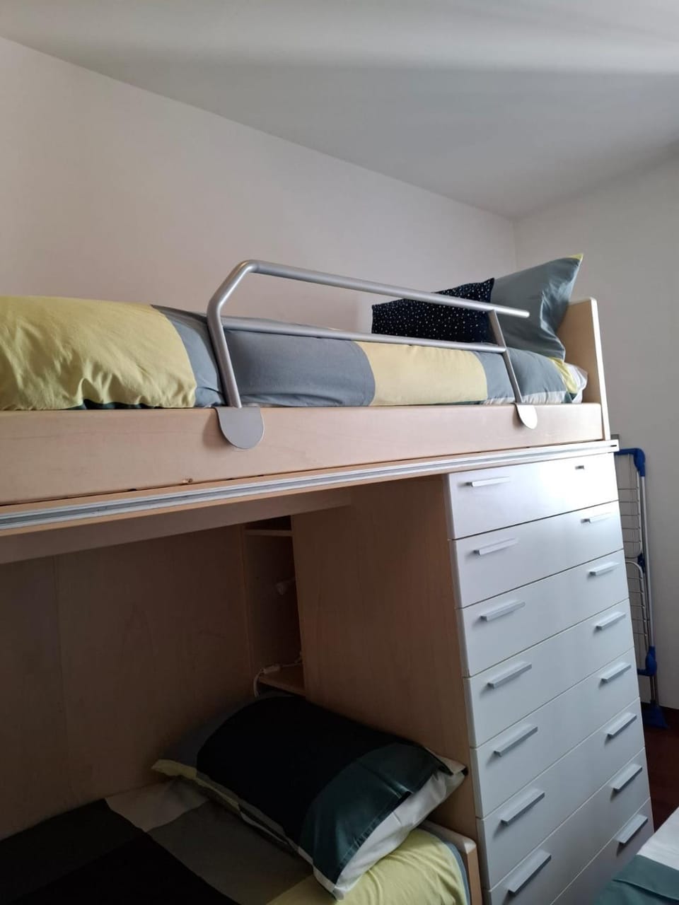 Bedroom, bunk bed, wardrobe