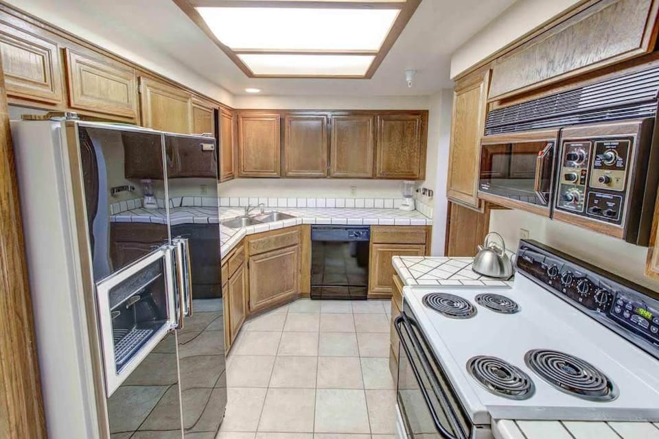 Aspen Creek #204 Near Golf Fishing & Hiking House in Mammoth Lakes