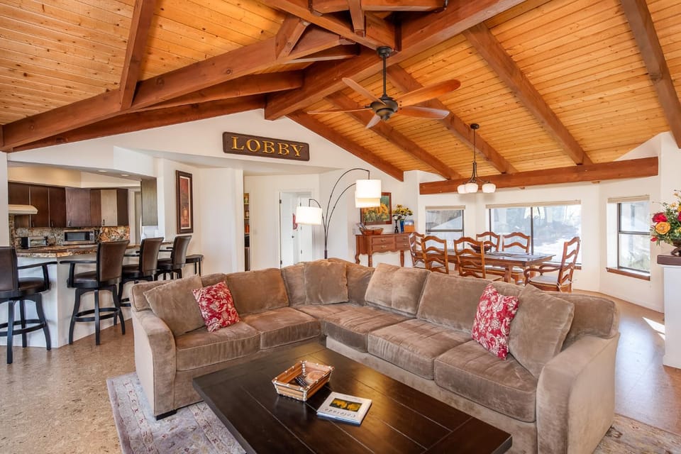 Private-Red Rock Views -Fire Pit-Hot Tub-Location House in Sedona