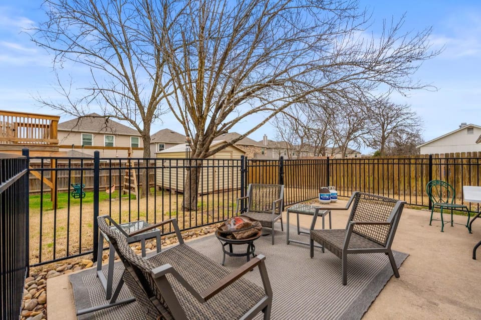 Family Friendly Home in South Austin House in Austin
