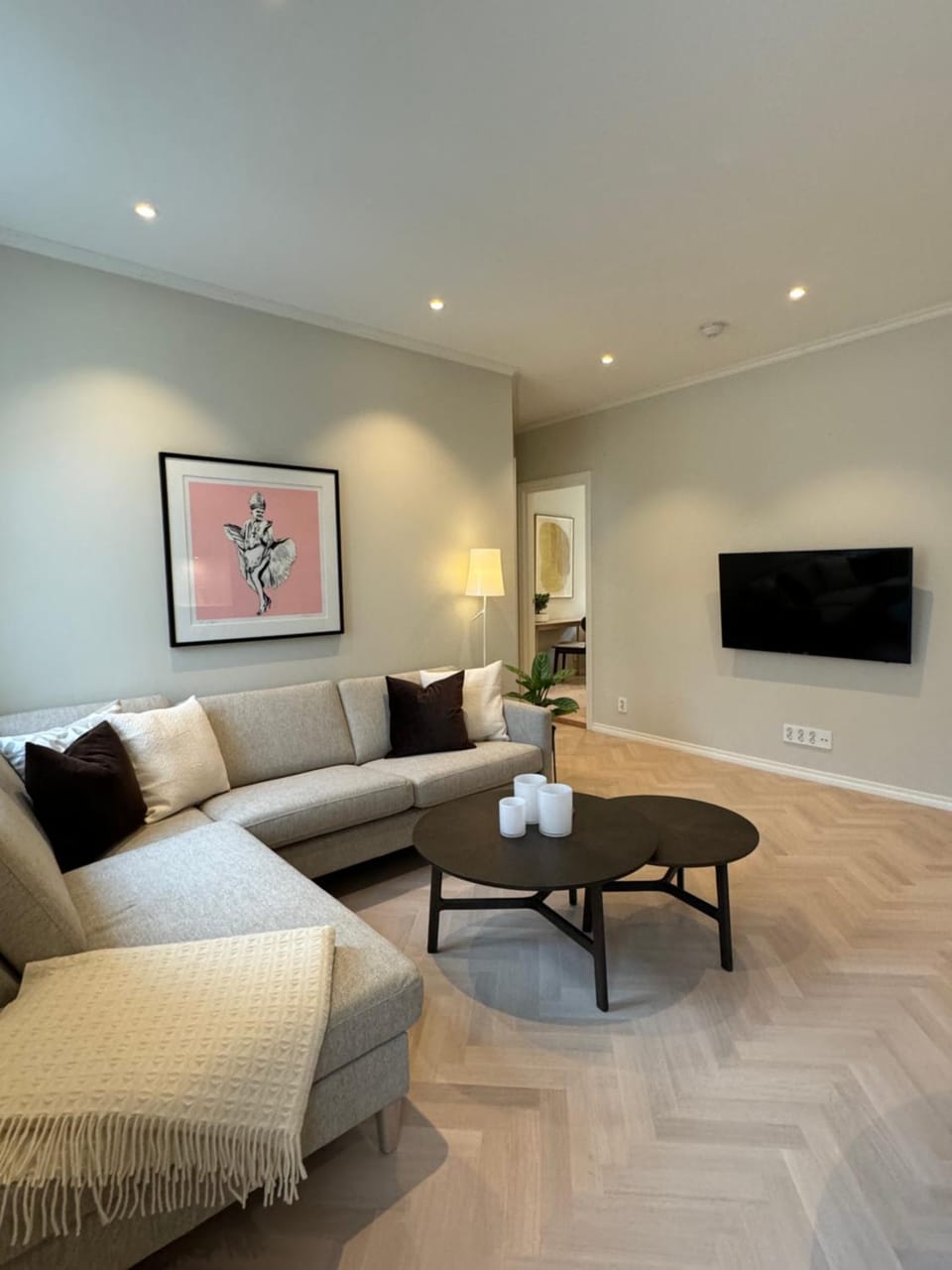 TV and multimedia, Living room, Seating area