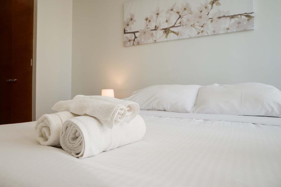 Your Sophisticated Retreat in Las Condes Apartment in Las Condes