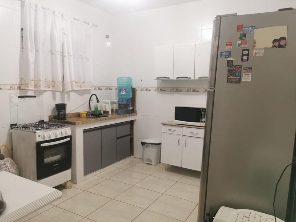 Kitchen or kitchenette, oven, pet friendly, stove, toaster