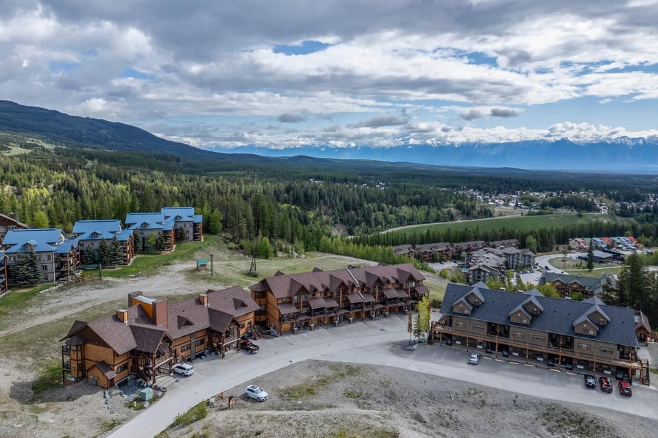 Timberstone Lodge by StayIn Apartment in Kimberley