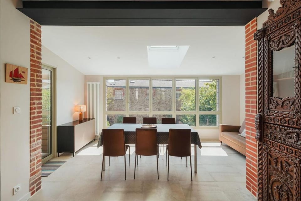 Dinard House in Dinard