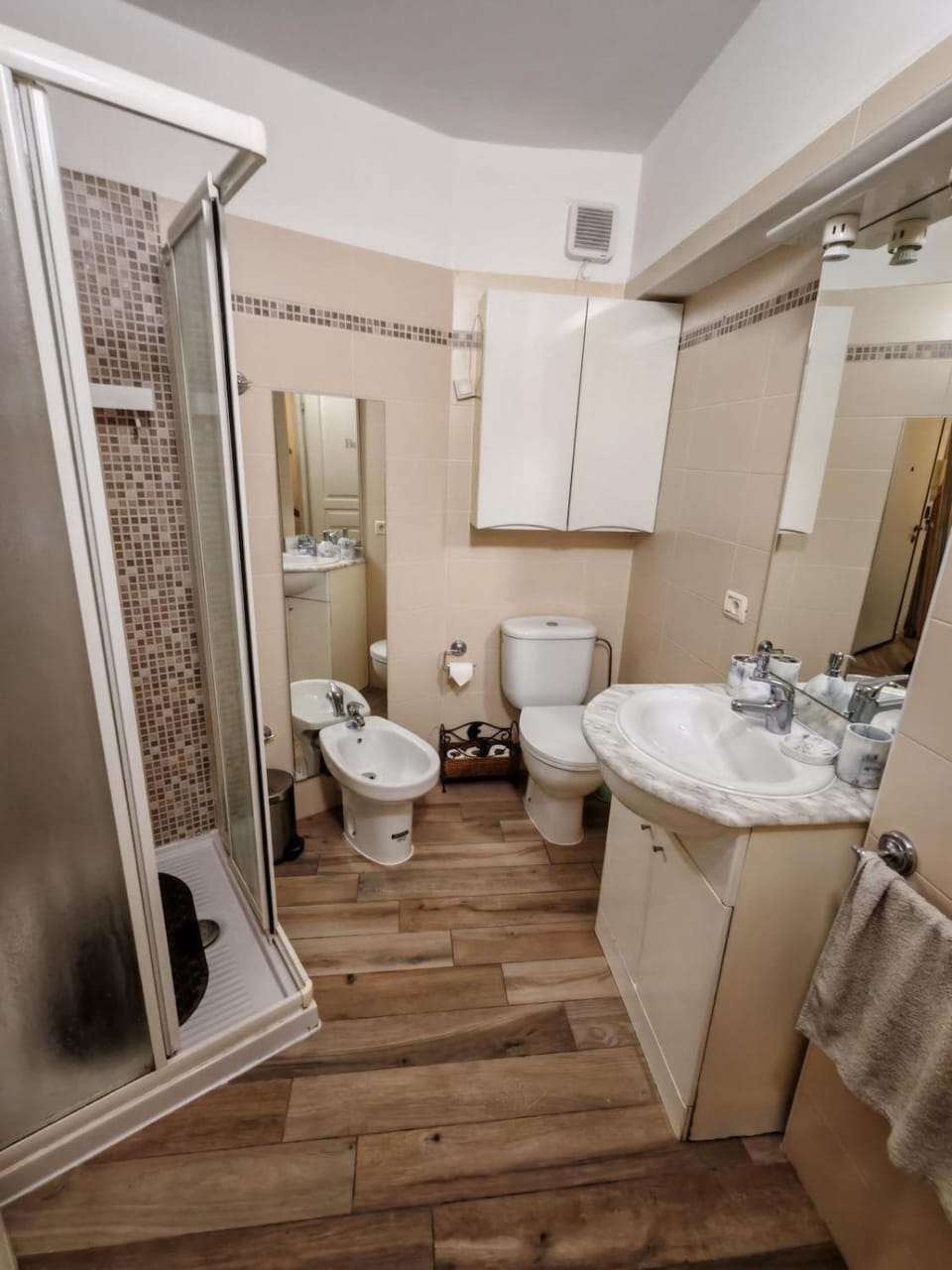 Toilet, Bathroom