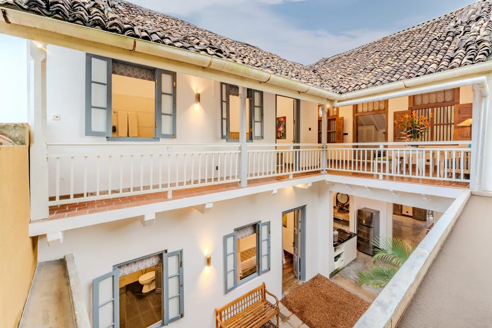 Property building, Day