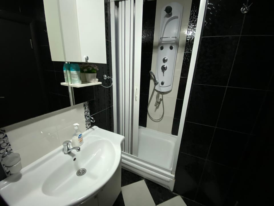 Dragan Apartment Apartment in Budva