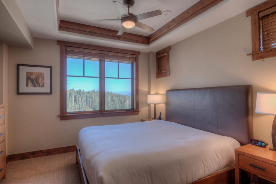 Luxury at One Ski Hill Place Ski-In & Ski-Out House in Breckenridge