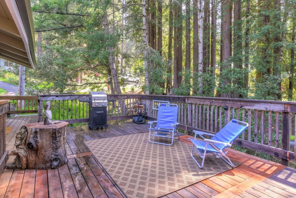 Searenity by the Sea - Private Hot Tub House in Sonoma County