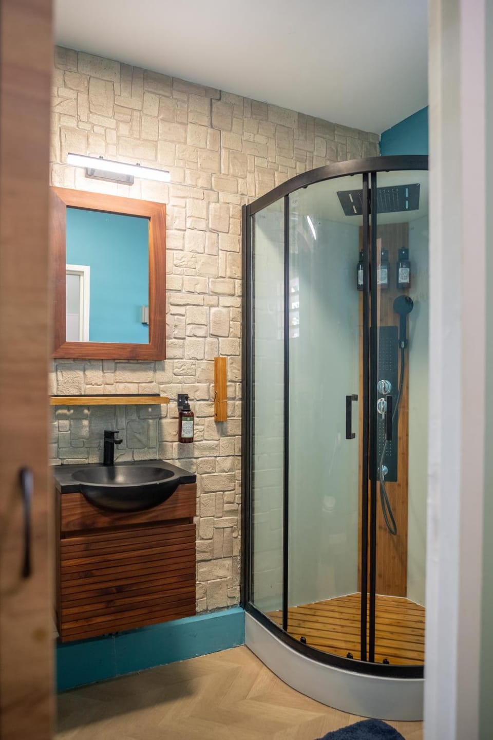 Shower, Bathroom