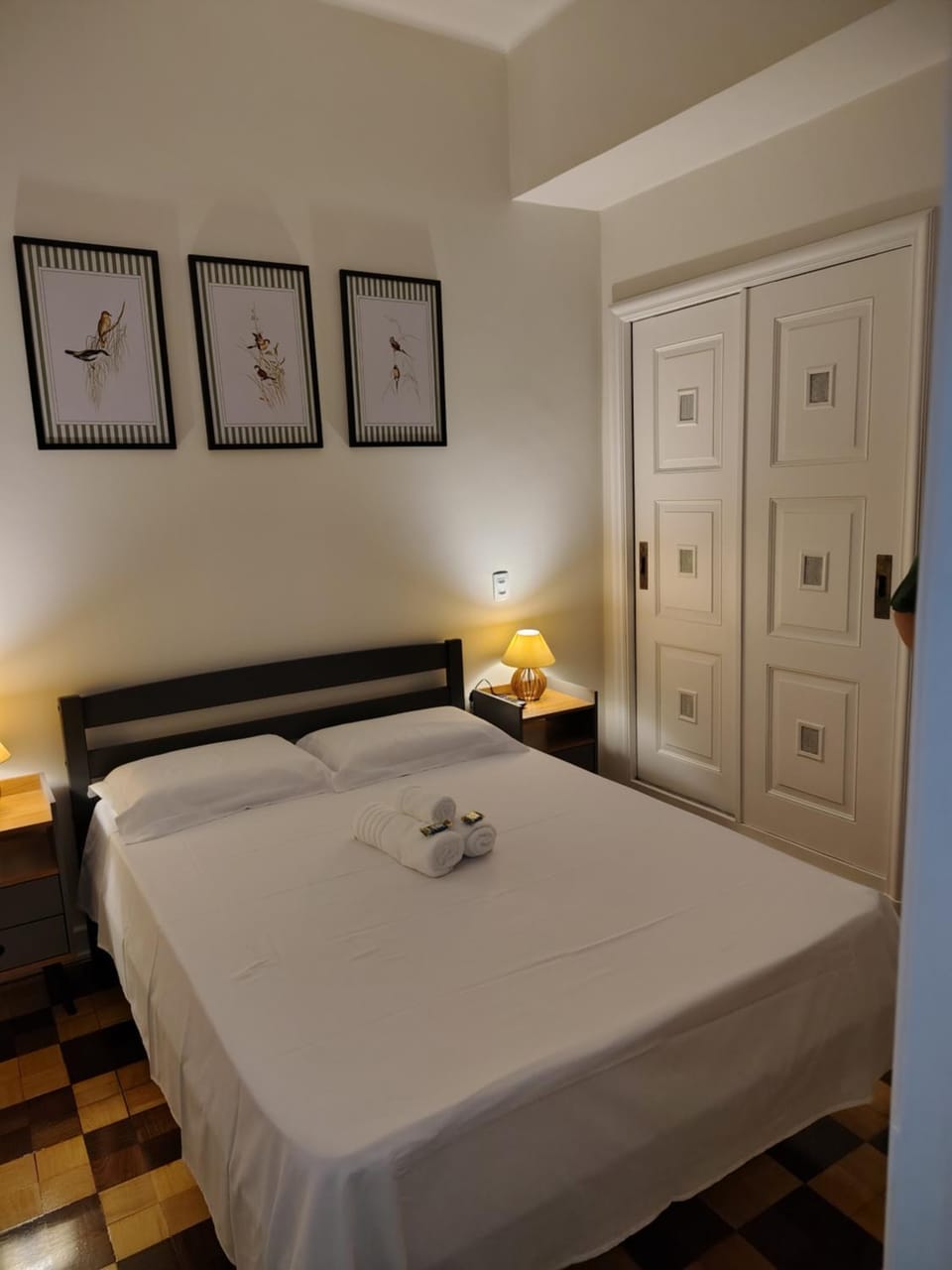 Bed, Photo of the whole room, Bedroom, wardrobe