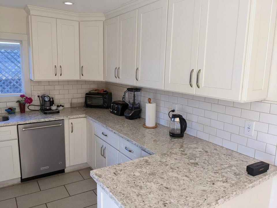 Sunny 4-Bedroom home in Corte Madera House in Larkspur