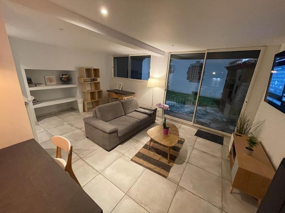 plein pied centre ville Issoire avec petite cour intérieur Apartment in Issoire