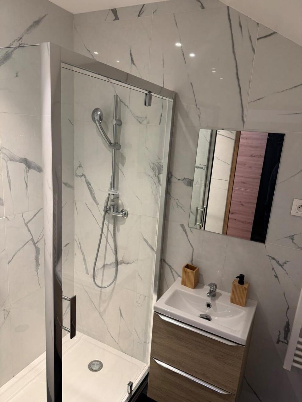 Shower, Bathroom