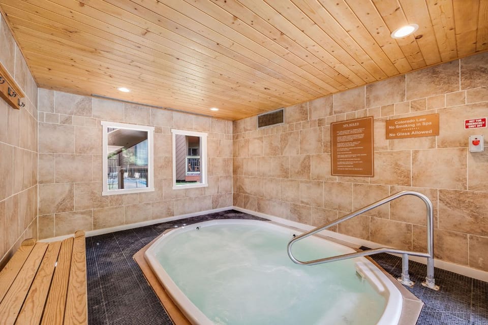 Rock Wren Poolside - 3 BDR Condo House in Keystone