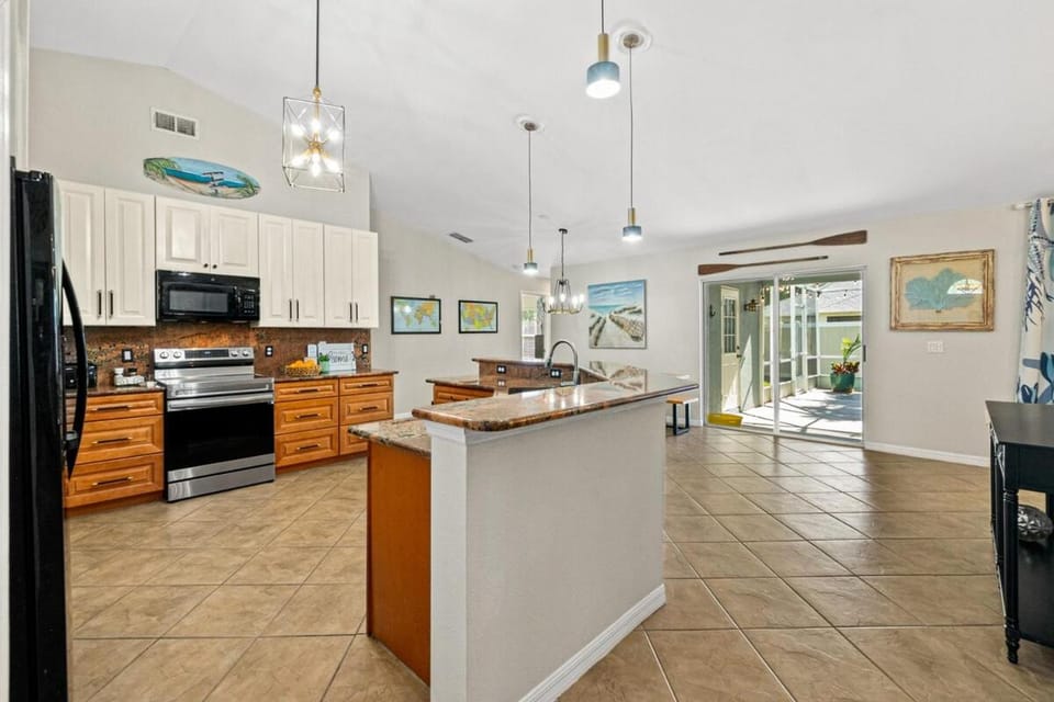 SaltLife Haven House in Palm Coast