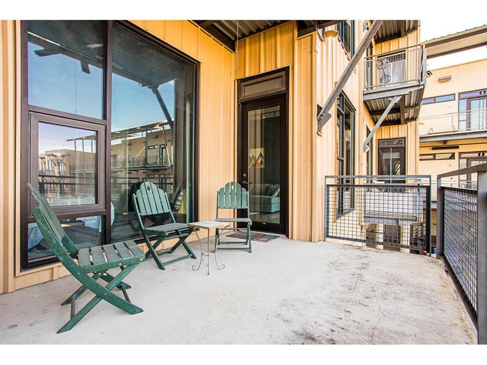 Convenient Condo Near Zilker & Barton Springs House in Zilker