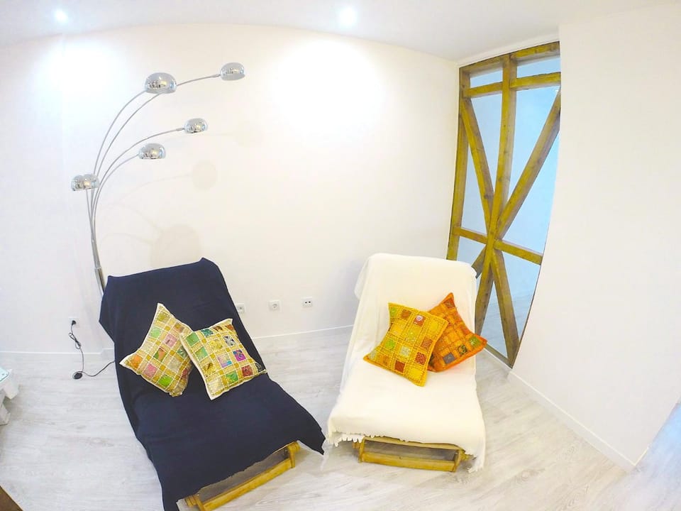 Property building, Communal lounge/ TV room