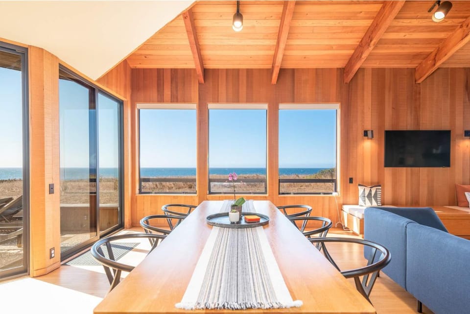 Ocean Views - Near Bluff Coast Trail - Hot Tub House in Sonoma County