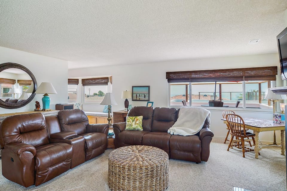 Beachy Keen Monthly-Spring Special Mar thru May House in Cambria